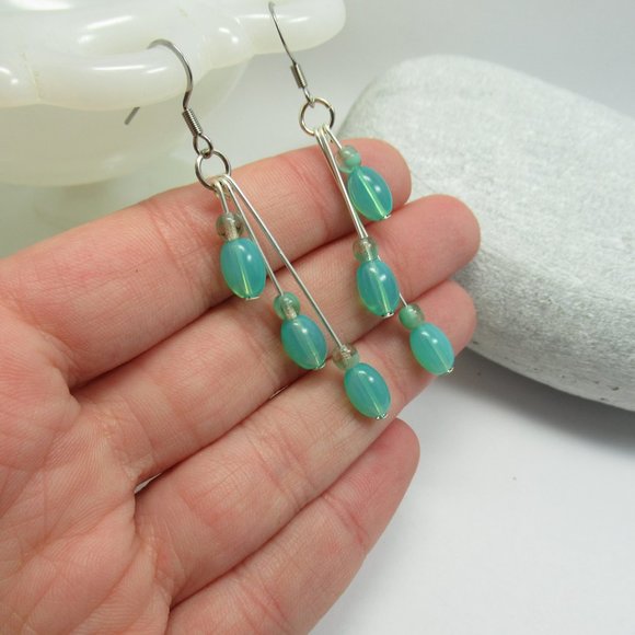 Czech triple fringe UG bead earrings - Picture 4 of 9